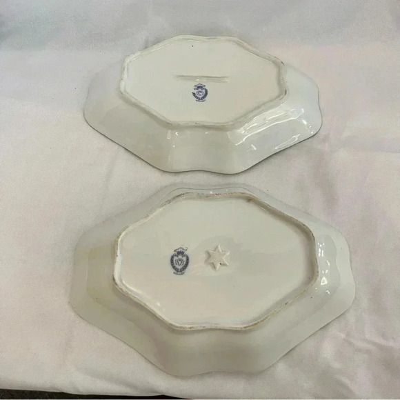 Vintage German Beyer and Bock Painted Ceramic Decorative Plate Set - Picture 6 of 10